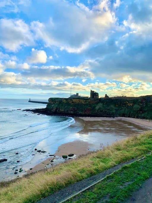 Longsands Beach Apartment 1 Tynemouth Free Onsite Parking Exterior photo